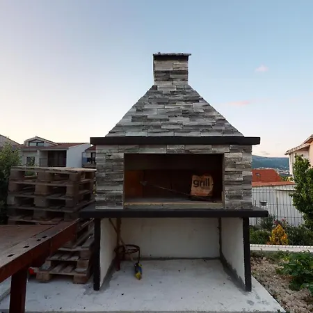 Villa House Tolesa *
